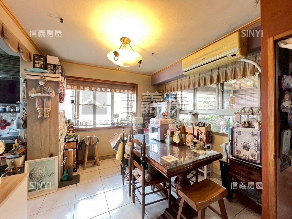 近陽明國中高樓層視野房屋室內格局與周邊環境