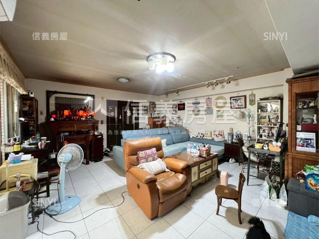 近陽明國中高樓層視野房屋室內格局與周邊環境