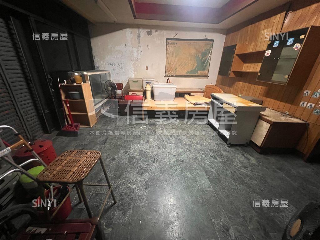 一樓大空間房屋室內格局與周邊環境
