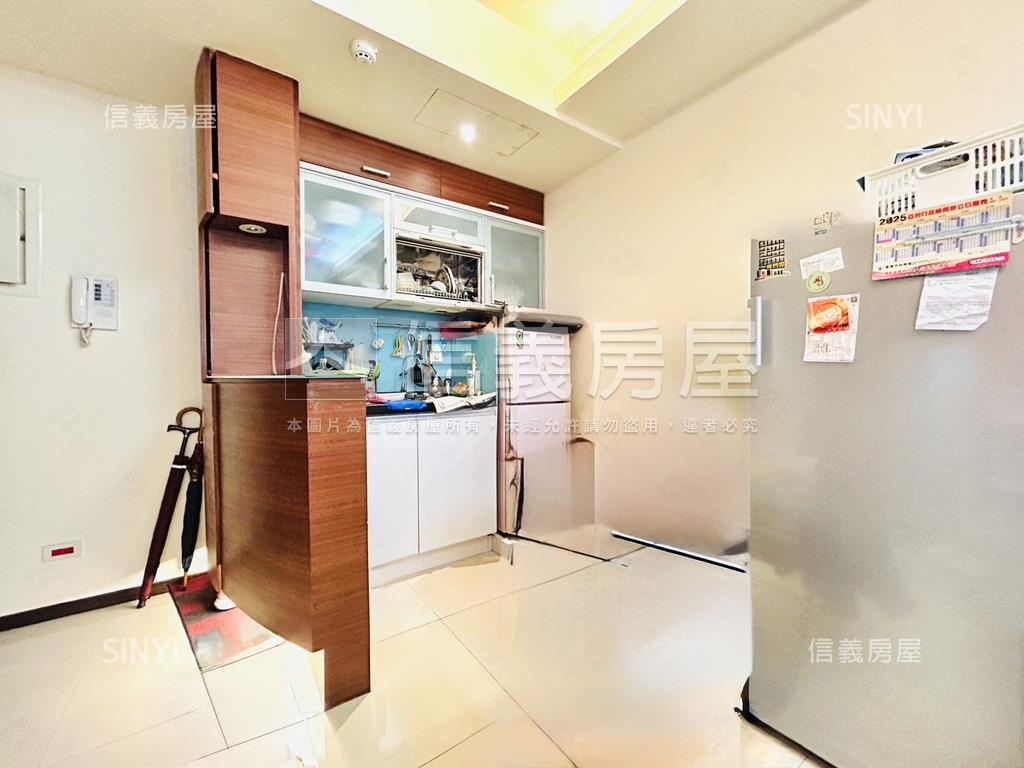 時尚高樓歐夏蕾房屋室內格局與周邊環境
