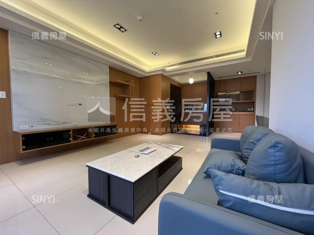冠德鼎極高樓四房雙車位房屋室內格局與周邊環境