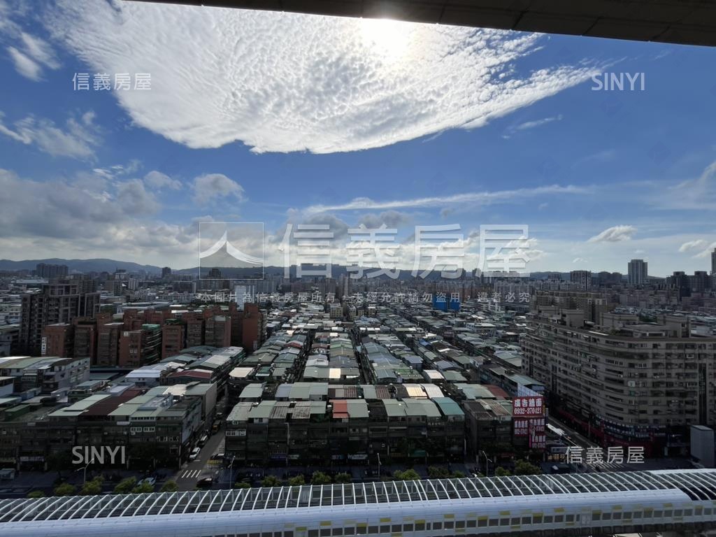 冠德鼎極高樓四房雙車位房屋室內格局與周邊環境