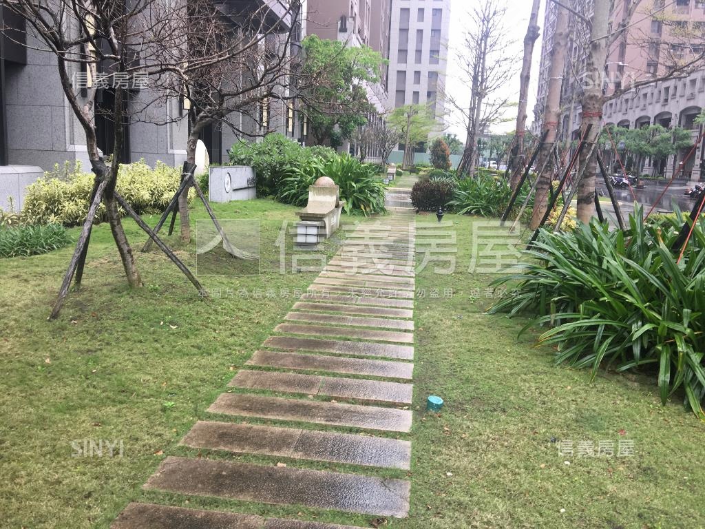冠德鼎極高樓四房雙車位房屋室內格局與周邊環境