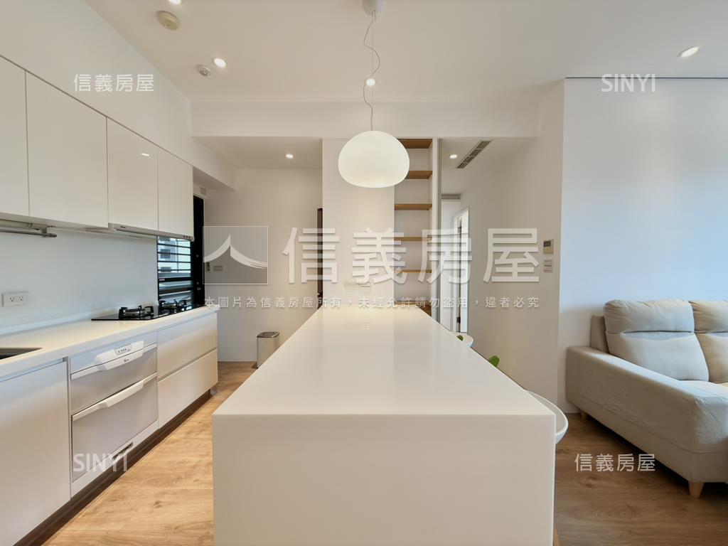 高鐵｜高質感｜墨客三房房屋室內格局與周邊環境