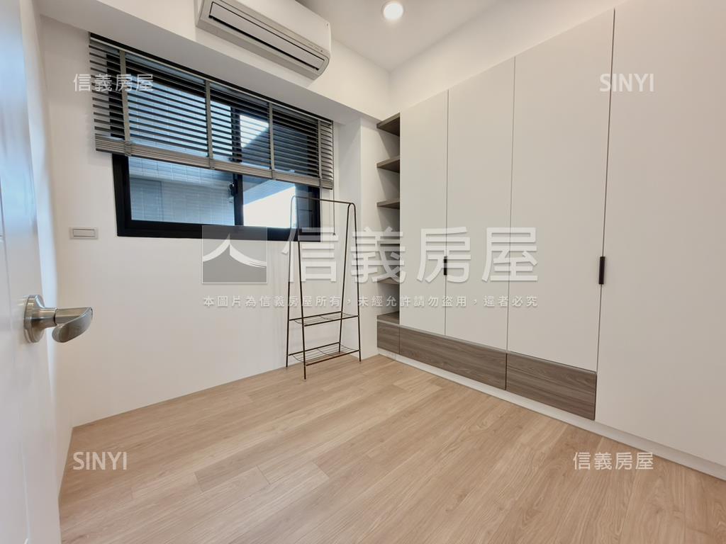高鐵｜高質感｜墨客三房房屋室內格局與周邊環境