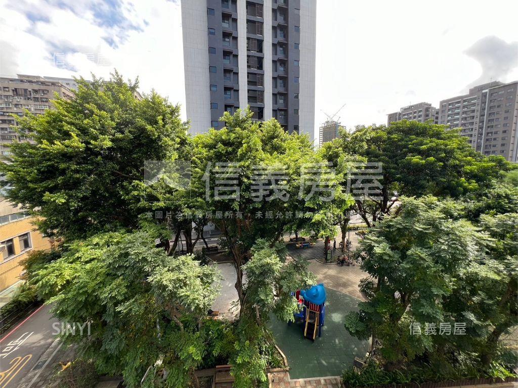 捷運新裝潢景觀３房房屋室內格局與周邊環境