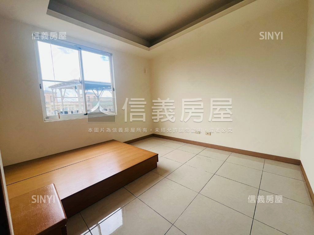 稀有賀岡美透天房屋室內格局與周邊環境