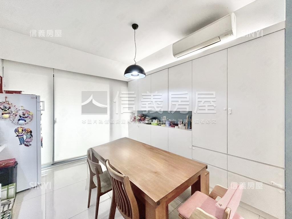 高鐵鼎毅３＋１房雙車位房屋室內格局與周邊環境