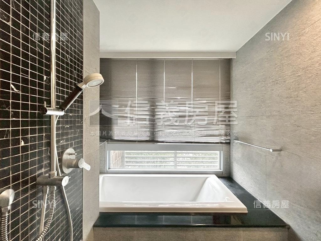 高鐵鼎毅３＋１房雙車位房屋室內格局與周邊環境