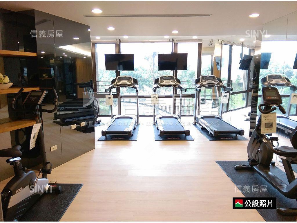 高鐵鼎毅３＋１房雙車位房屋室內格局與周邊環境