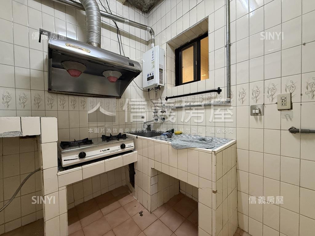 近捷運低總價美寓房屋室內格局與周邊環境