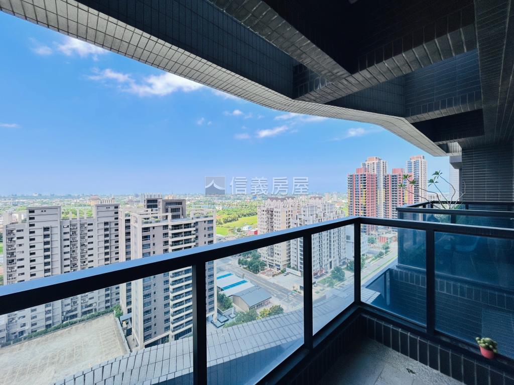 竹風青庭高樓景觀豪邸房屋室內格局與周邊環境