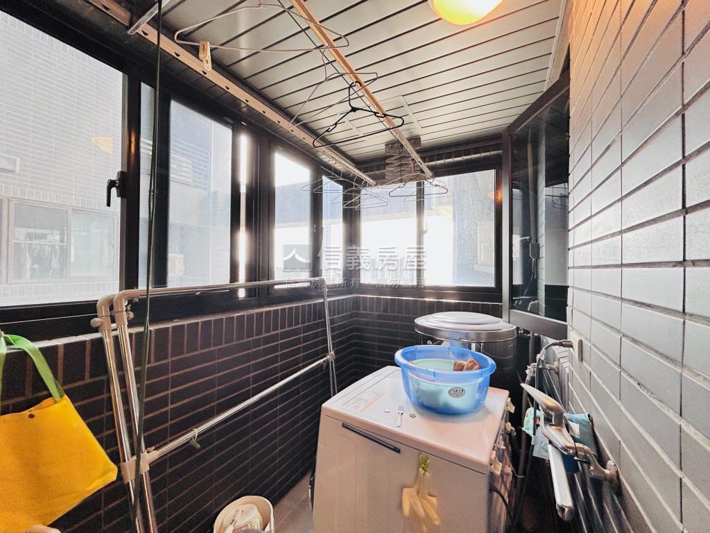 竹風青庭高樓景觀豪邸房屋室內格局與周邊環境