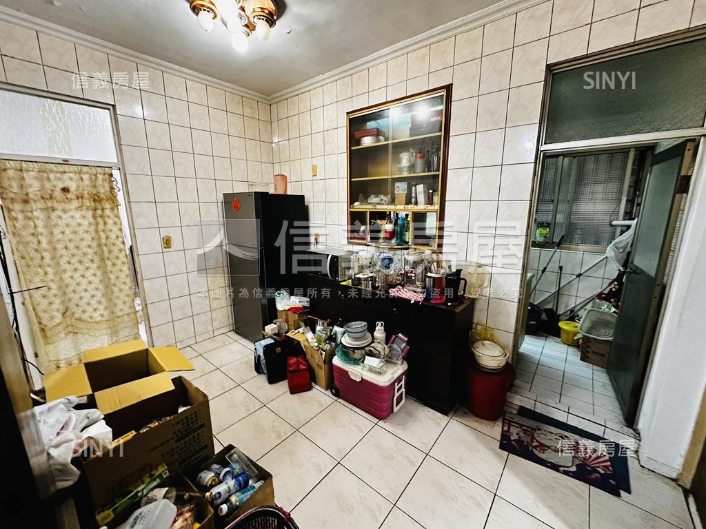 龍泉寬敞五樓房屋室內格局與周邊環境