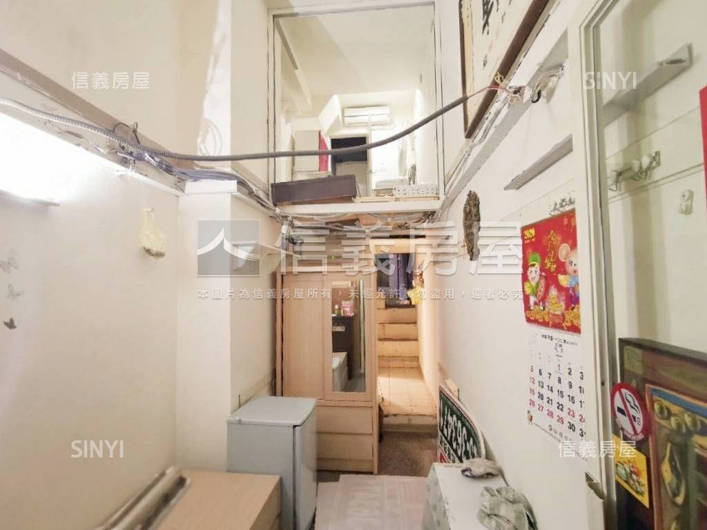 ✧山河戀✧朝南店面房屋室內格局與周邊環境
