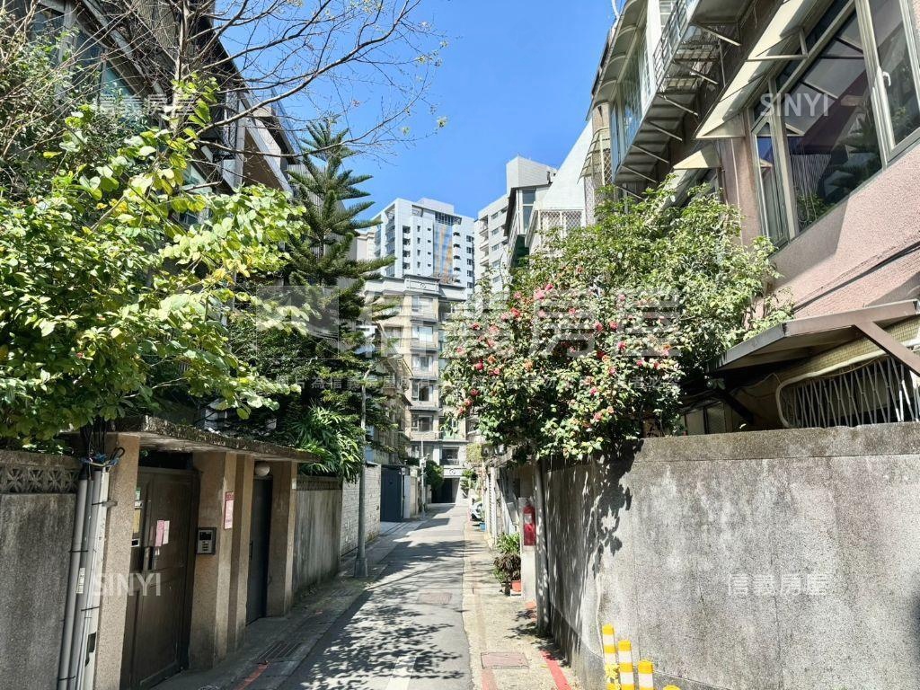 東門捷運金華學區雅寓房屋室內格局與周邊環境