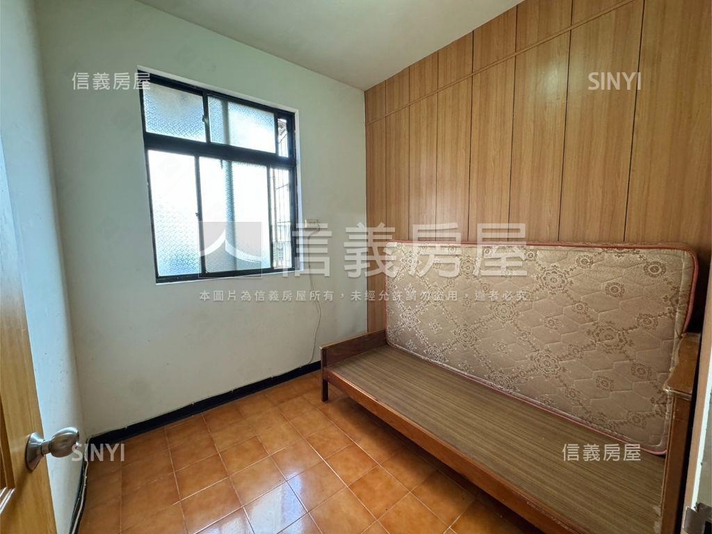 中正方正採光美寓房屋室內格局與周邊環境