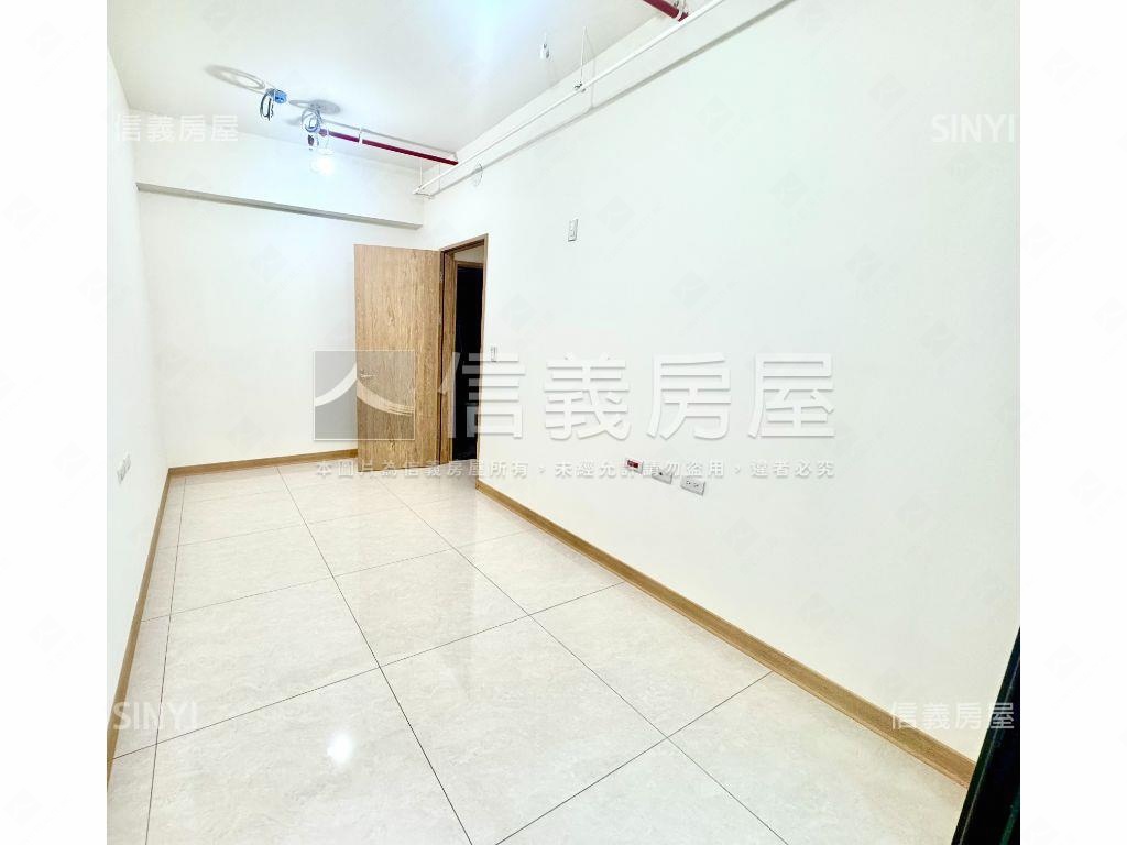 新★向陽上冠★二房車位房屋室內格局與周邊環境