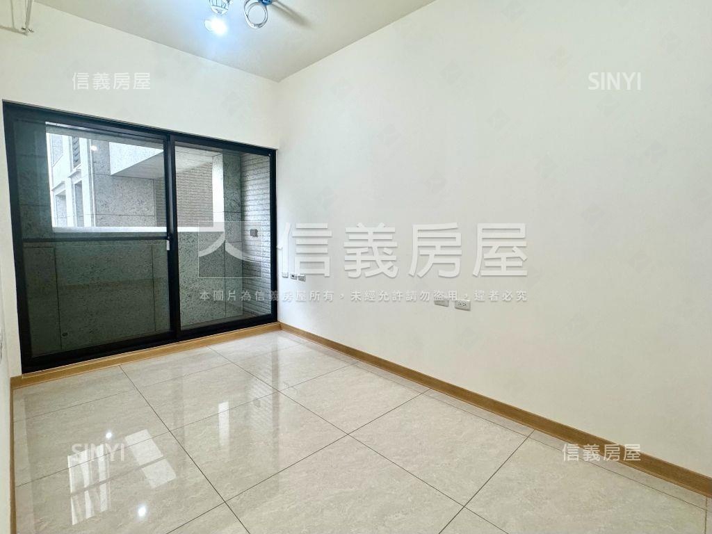 新★向陽上冠★二房車位房屋室內格局與周邊環境