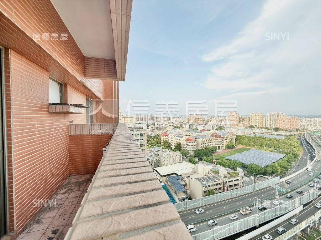 明亮採光校園景觀‧大四房房屋室內格局與周邊環境