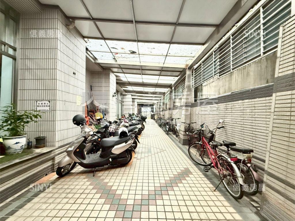 近榮總｜免千萬採光大四房房屋室內格局與周邊環境