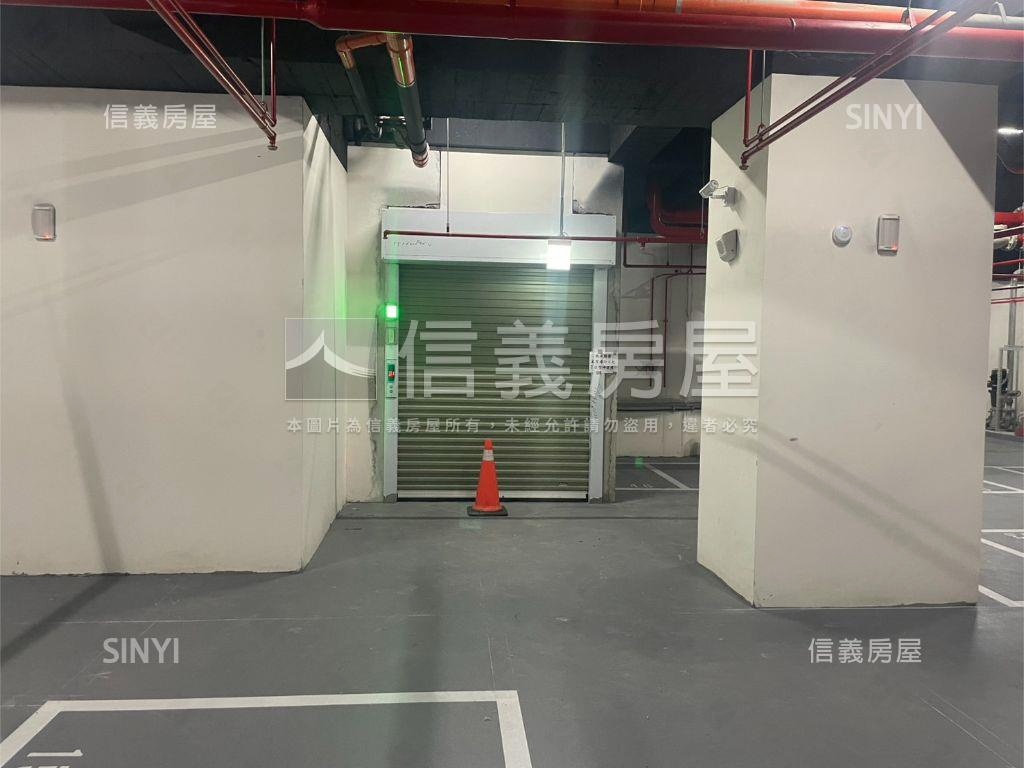 國門巨星三房大空間房屋室內格局與周邊環境