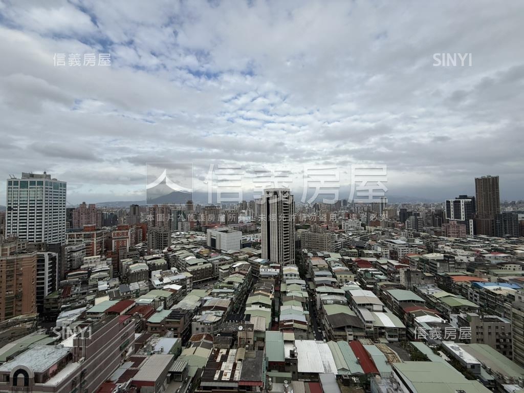 誠意出售佳昌高樓層兩房房屋室內格局與周邊環境