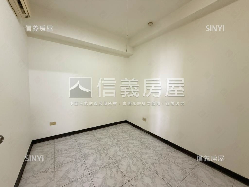 誠意出售佳昌高樓層兩房房屋室內格局與周邊環境