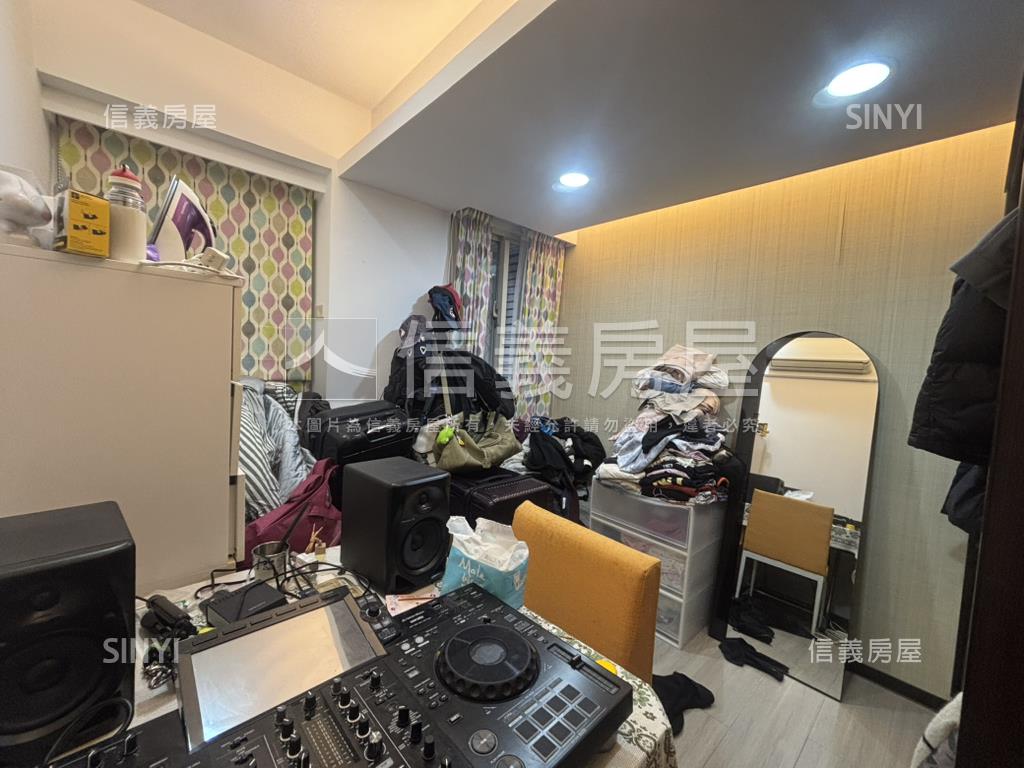 集美商圈華廈房屋室內格局與周邊環境