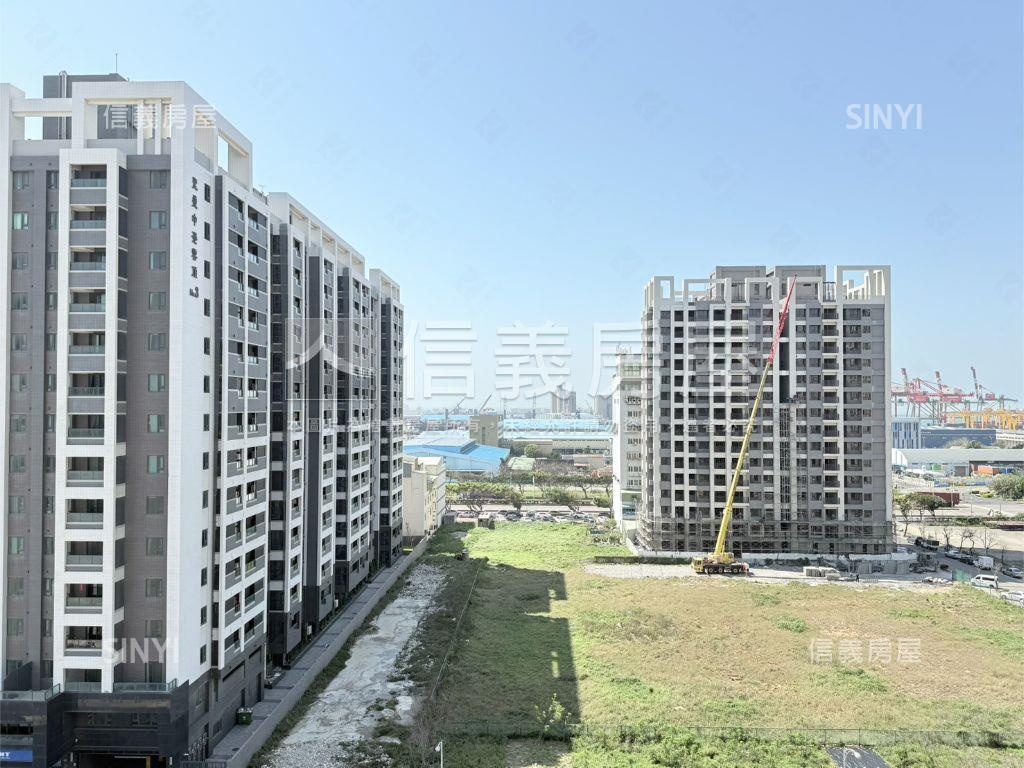 專任。佳鋐晴灣兩房平車房屋室內格局與周邊環境