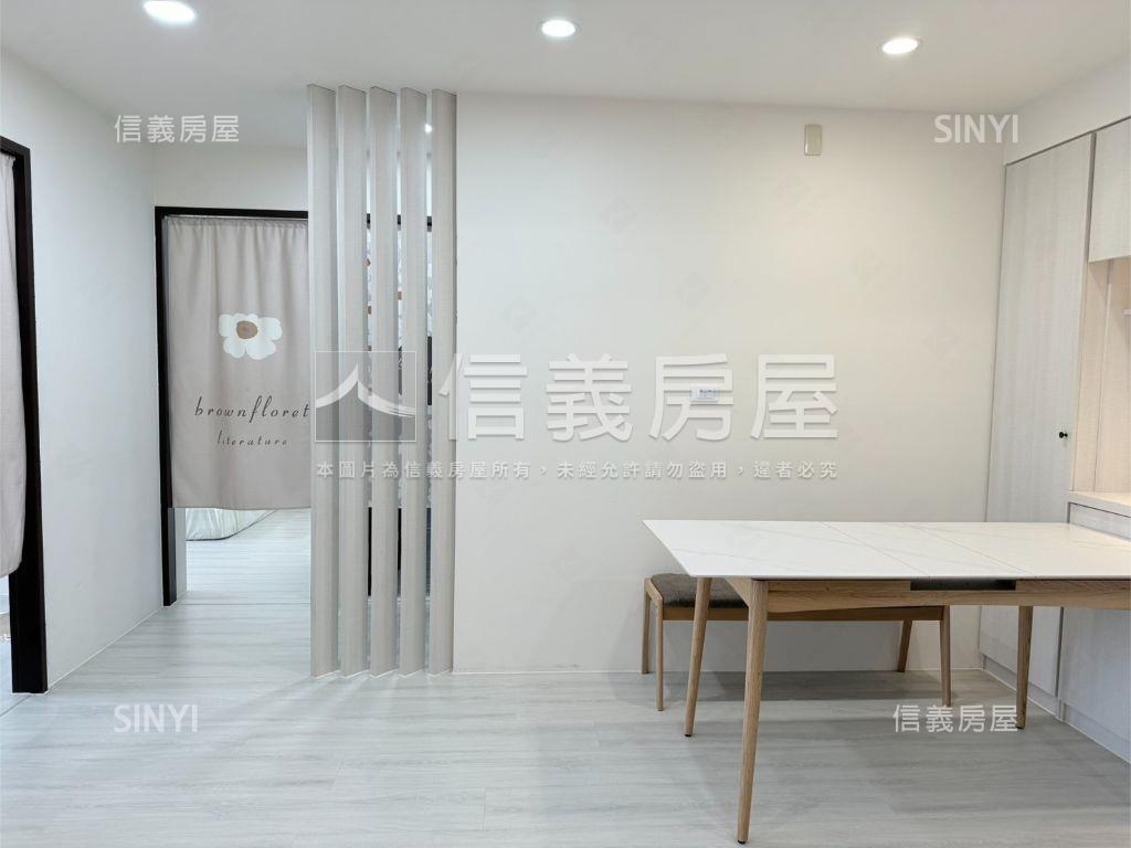 專任。佳鋐晴灣兩房平車房屋室內格局與周邊環境