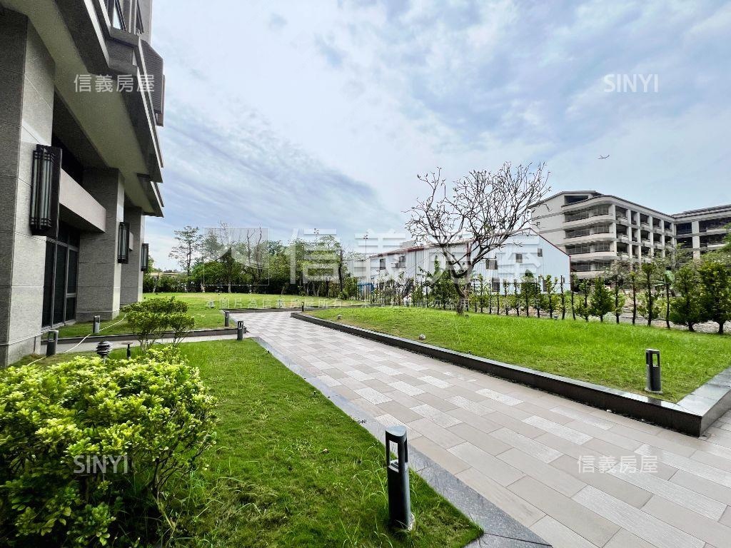 吉松哲園黃金店面附平車房屋室內格局與周邊環境