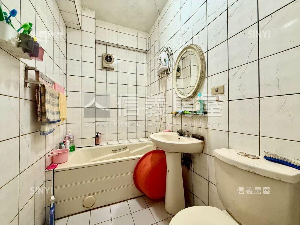 近美超微透店房屋室內格局與周邊環境