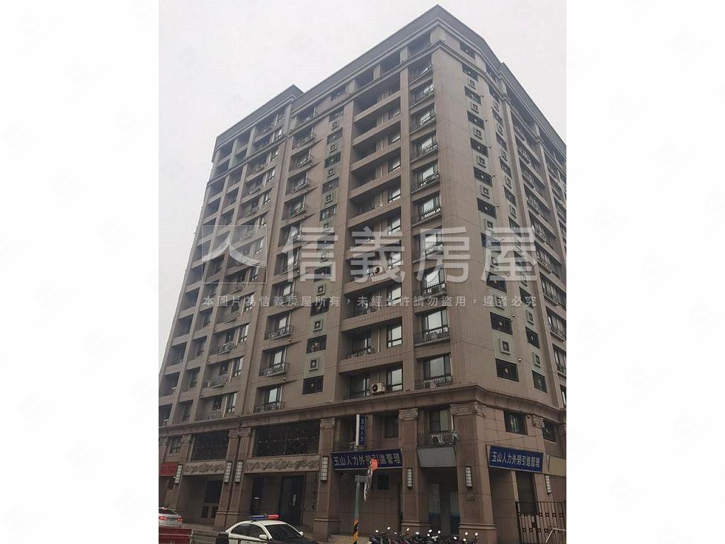 近中壢交流道金店面房屋室內格局與周邊環境