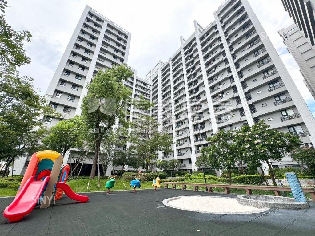 新市鎮帝王景觀三房平車房屋室內格局與周邊環境