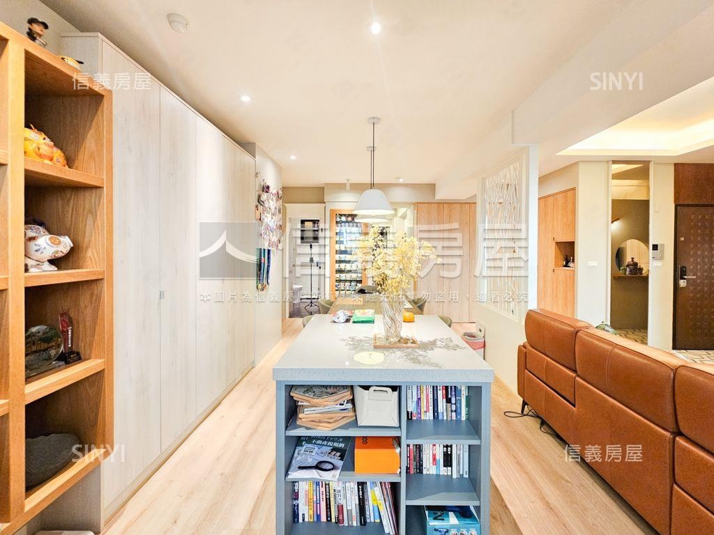 世界１｜典雅精裝三房車位房屋室內格局與周邊環境