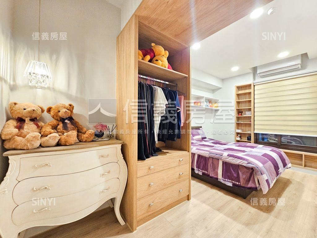 世界１｜典雅精裝三房車位房屋室內格局與周邊環境