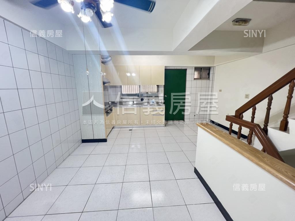 近忠孝。稀有釋出四房美墅房屋室內格局與周邊環境