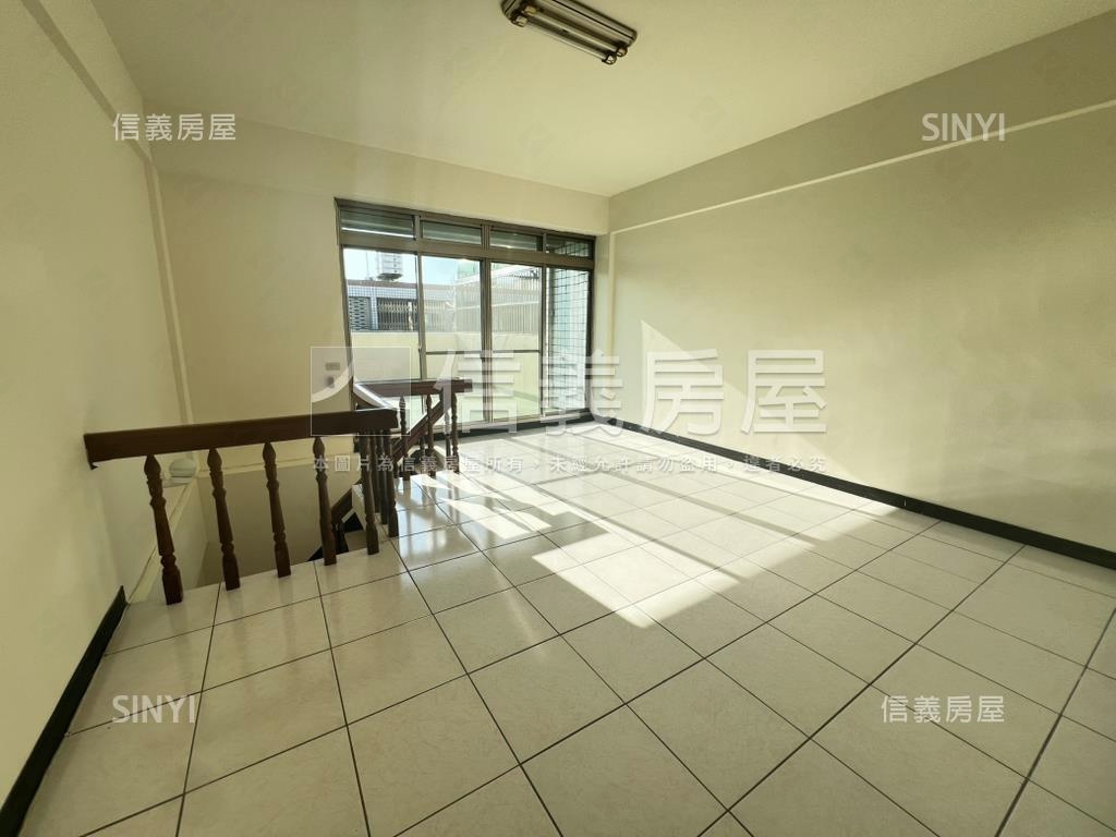 近忠孝。稀有釋出四房美墅房屋室內格局與周邊環境