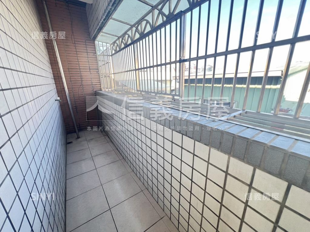 近忠孝。稀有釋出四房美墅房屋室內格局與周邊環境