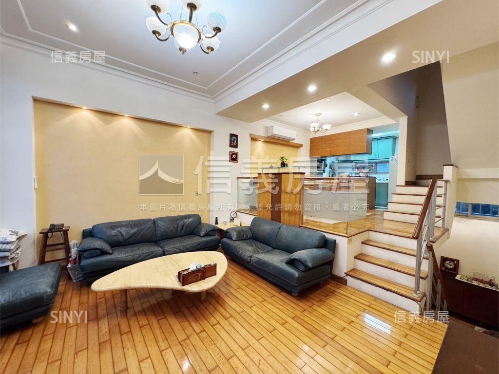 亞歷山大稀有庭院戶房屋室內格局與周邊環境