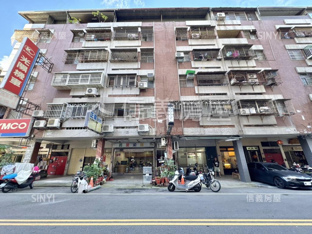 安順漂亮三房公寓房屋室內格局與周邊環境