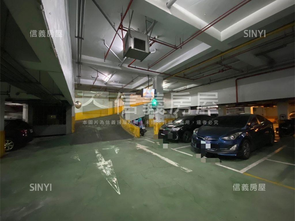 誠售櫻花皇邸大三房平車位房屋室內格局與周邊環境