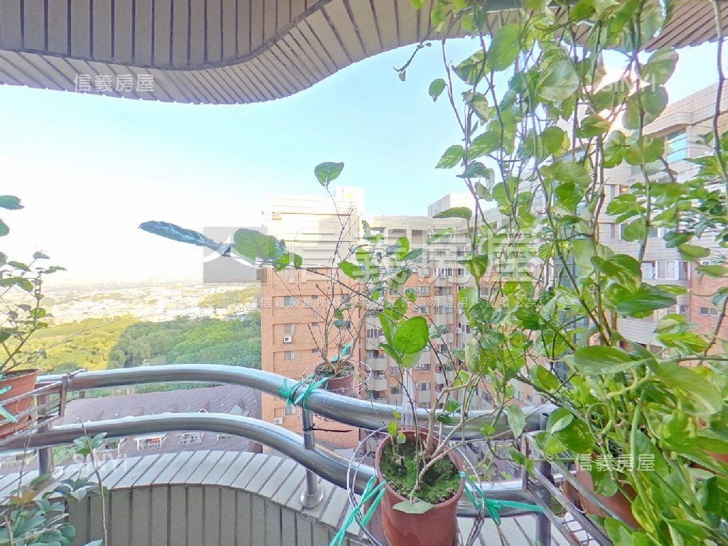 近７４●三房平面車位～讚房屋室內格局與周邊環境