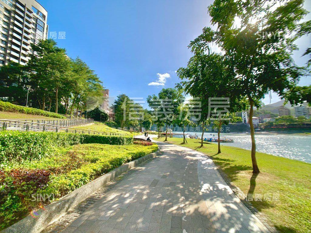 碧潭豪景房屋室內格局與周邊環境