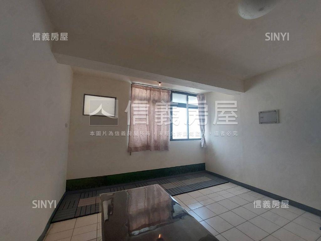 近台中巨蛋活路透天房屋室內格局與周邊環境