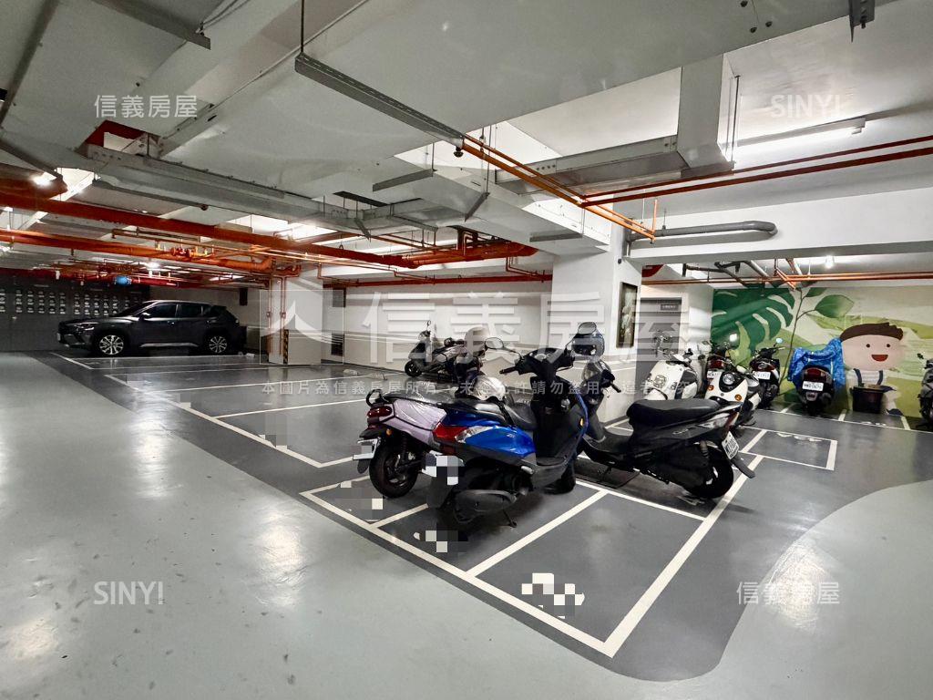 文泰苑兩房兩衛採光平車房屋室內格局與周邊環境