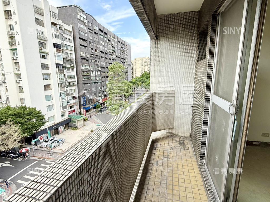 民生社區東方電梯三房房屋室內格局與周邊環境