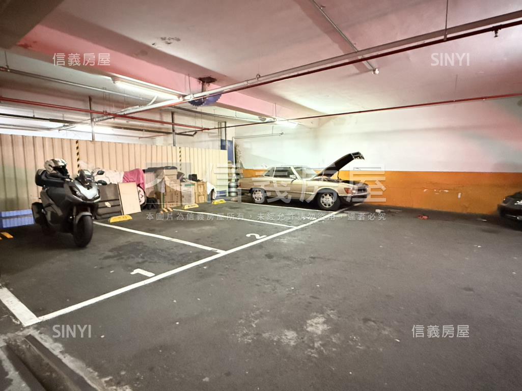 民生社區東方電梯三房房屋室內格局與周邊環境