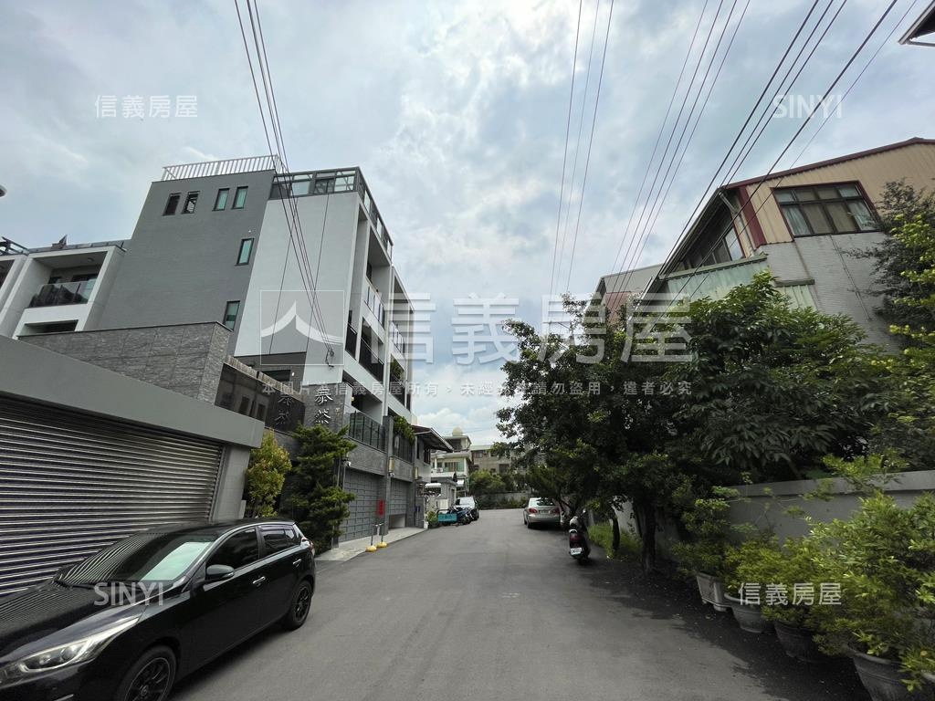 公園景觀大地坪獨棟豪墅房屋室內格局與周邊環境